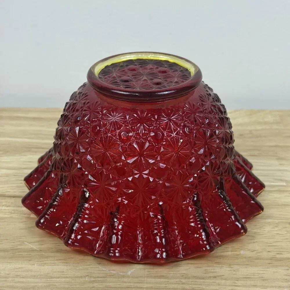 Vintage LE Smith Amberina Glass Daisy & Button Crimped Rim Bowl Made in the USA